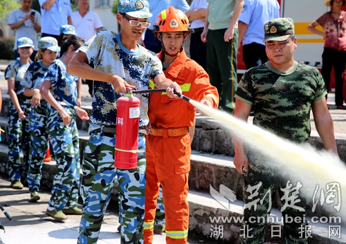 zylAB3A0785_副本_副本.jpg zylAB3A0785_副本_副本.jpg